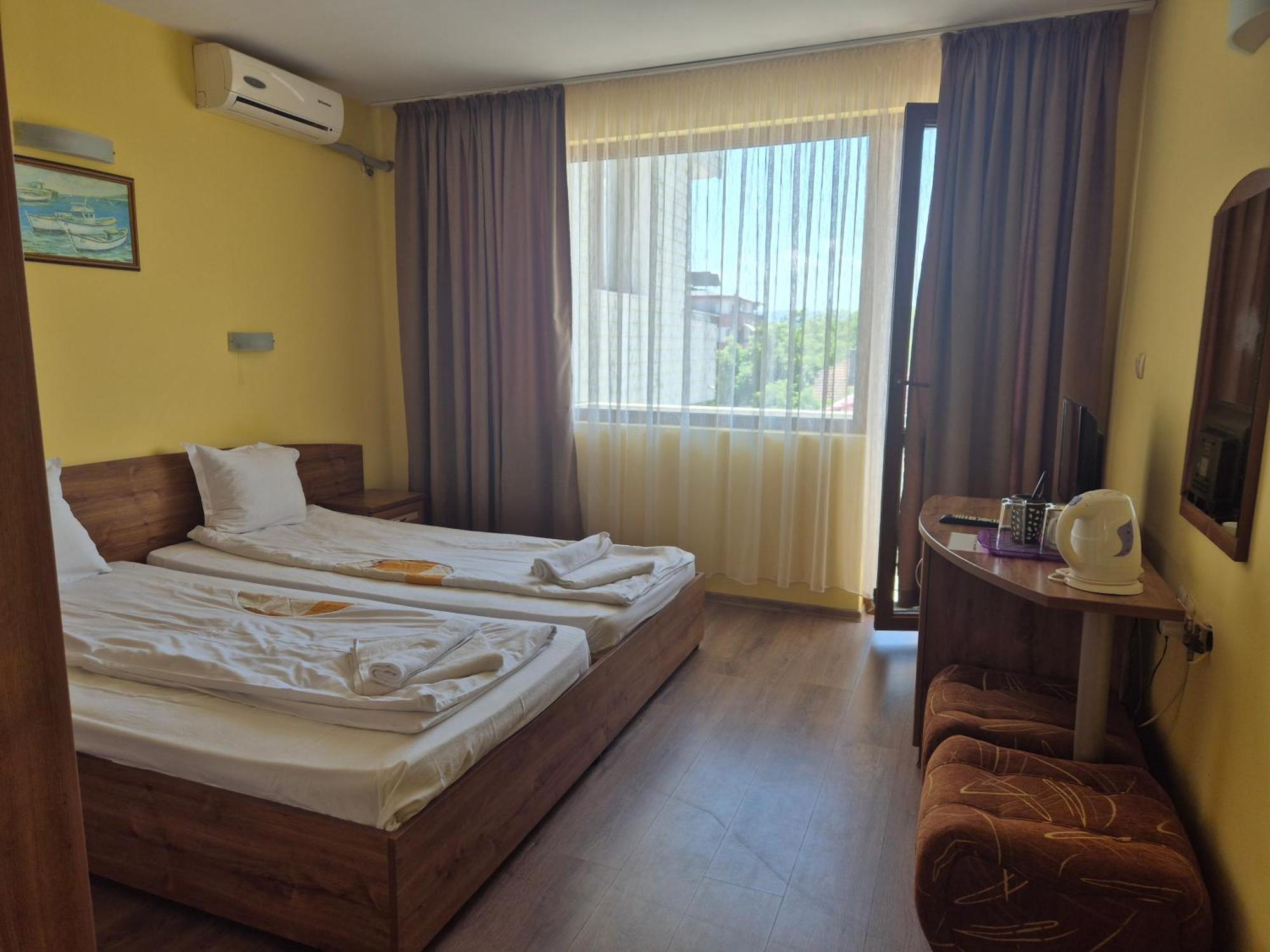 Vladimirov Guest House 프리모르스코 외부 사진